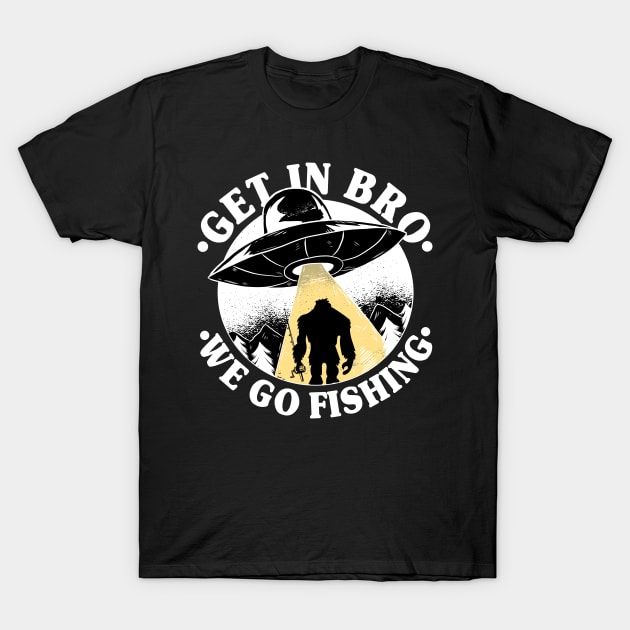 Funny Vintage Bigfoot Sasquatch UFO Fishing Gift T-Shirt by Kuehni